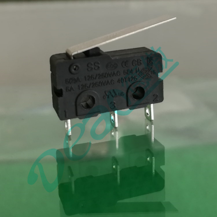 東莞廠家直銷基本型微動開關