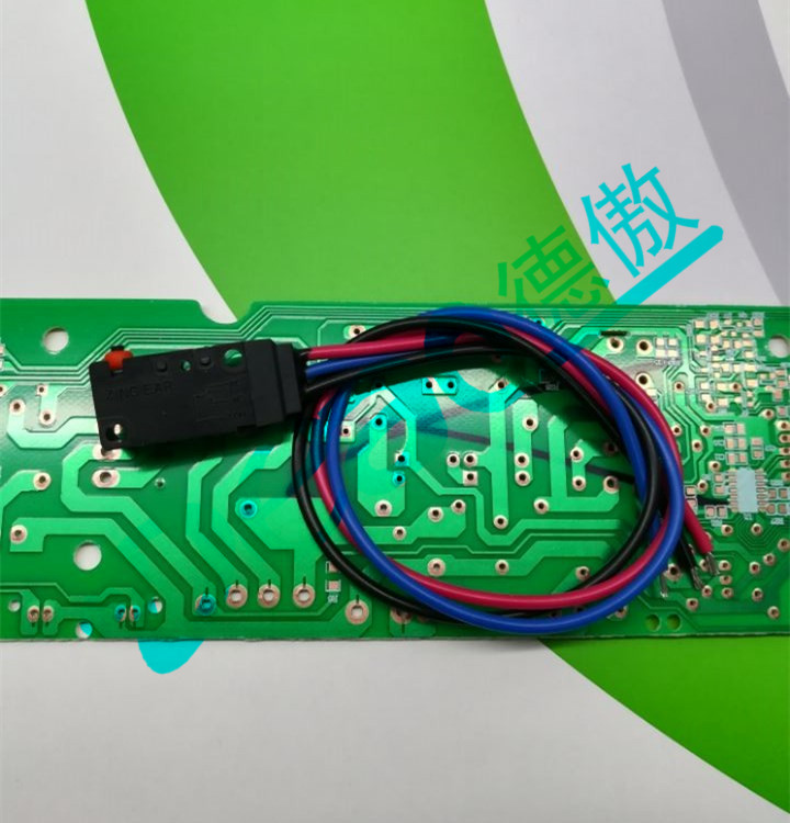 汽車門鎖防水微動(dòng)開關(guān),防護(hù)等級(jí)IP67 汽車門鎖防水微動(dòng)開關(guān),防護(hù)等級(jí)IP67