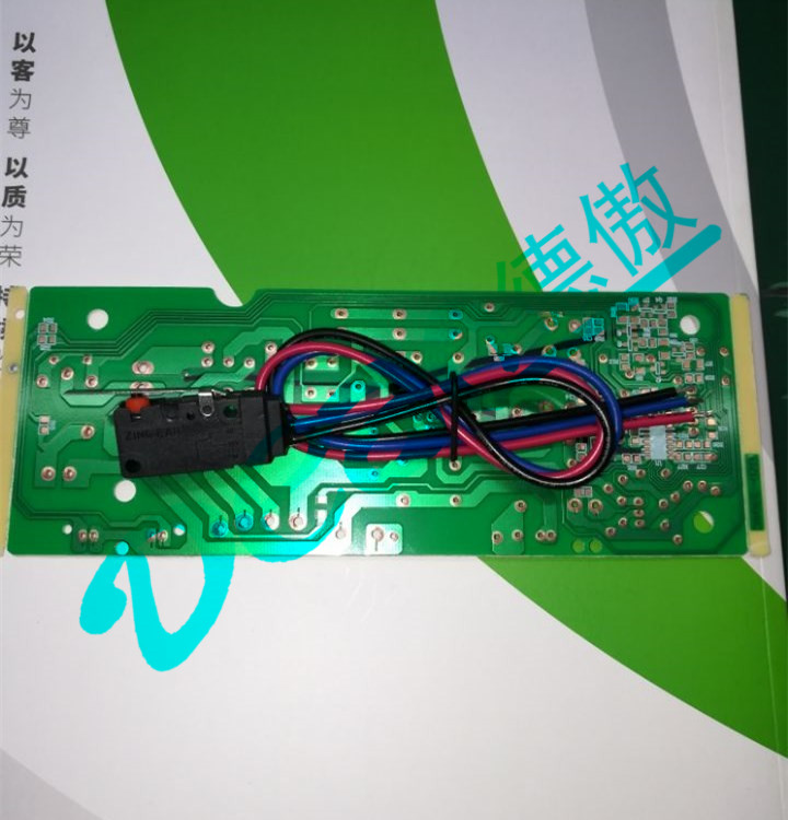 帶壓桿一般型防水微動(dòng)開關(guān) 帶壓桿一般型防水微動(dòng)開關(guān)