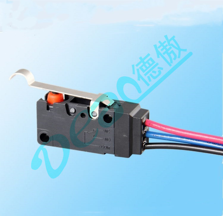 帶弧形壓桿防水微動(dòng)開關(guān) 帶弧形壓桿防水微動(dòng)開關(guān)